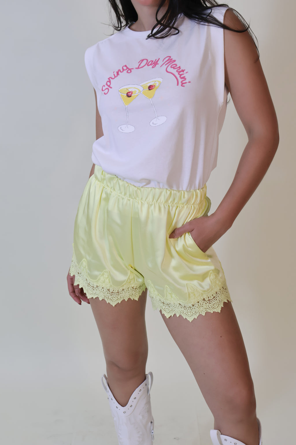 SHORT LENCERO AMARILLO